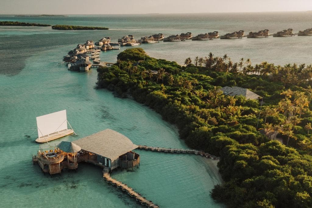 Soneva-Jani-1.jpg