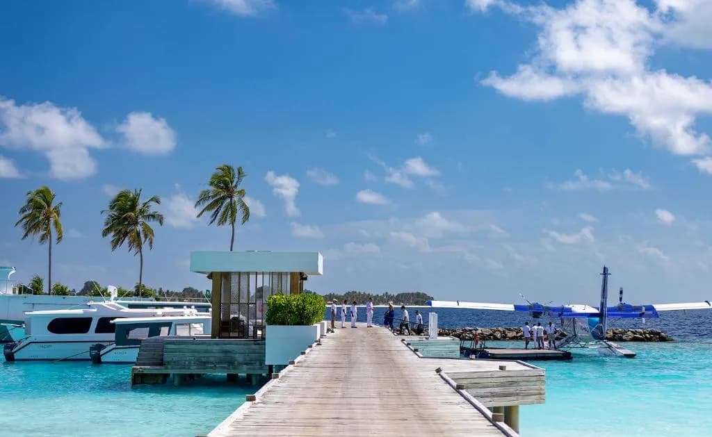Niva-Dhigali-Maldives-2.jpg